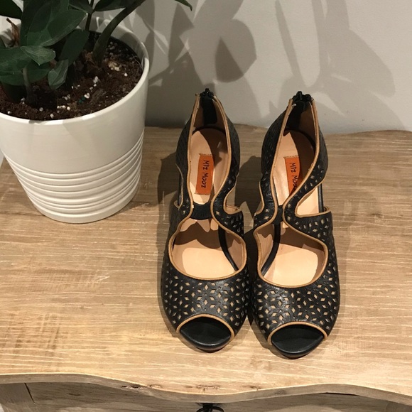 🍨 Miz Mooze Leather Wedges - Picture 3 of 7